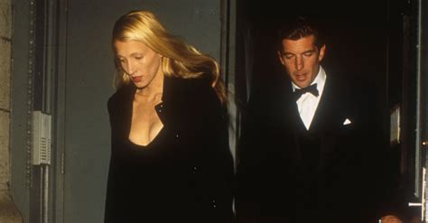 carolyn bessette shopping list